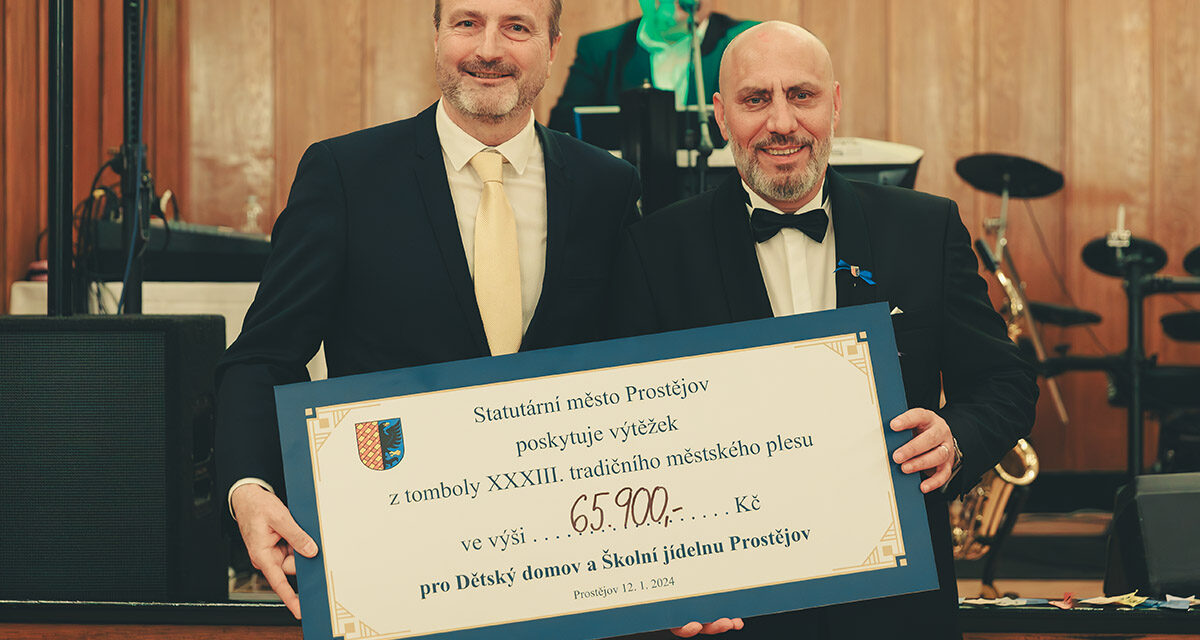 Výtěžek z tomboly putuje dětskému domovu